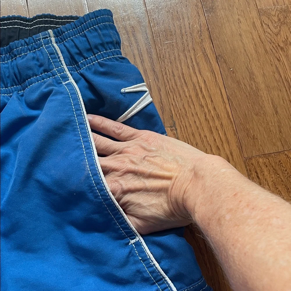 Speedo Men's Blue Swim Trunks - Picture 6 of 10